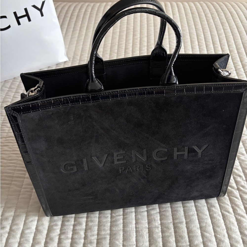 Givenchy Medium Tote Bag